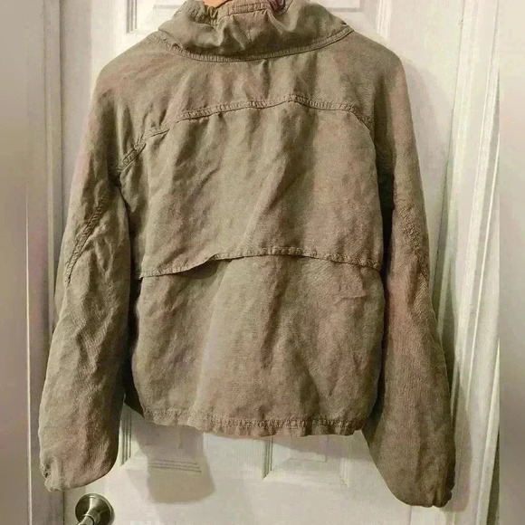 T BY ALEXANDER WANGFunnel Neck Anorak Top - Picture 3 of 6